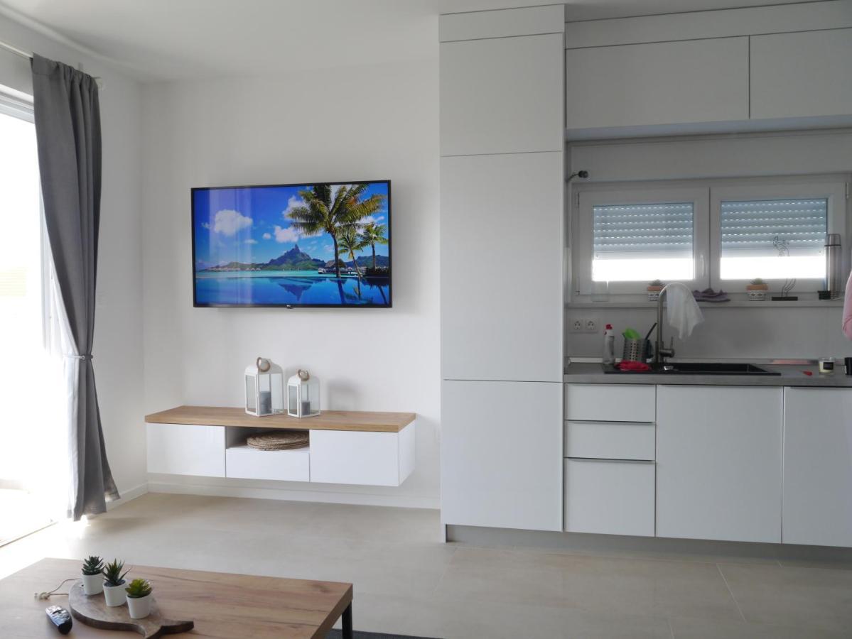 Nova Excellence Apartment Новаля Екстериор снимка