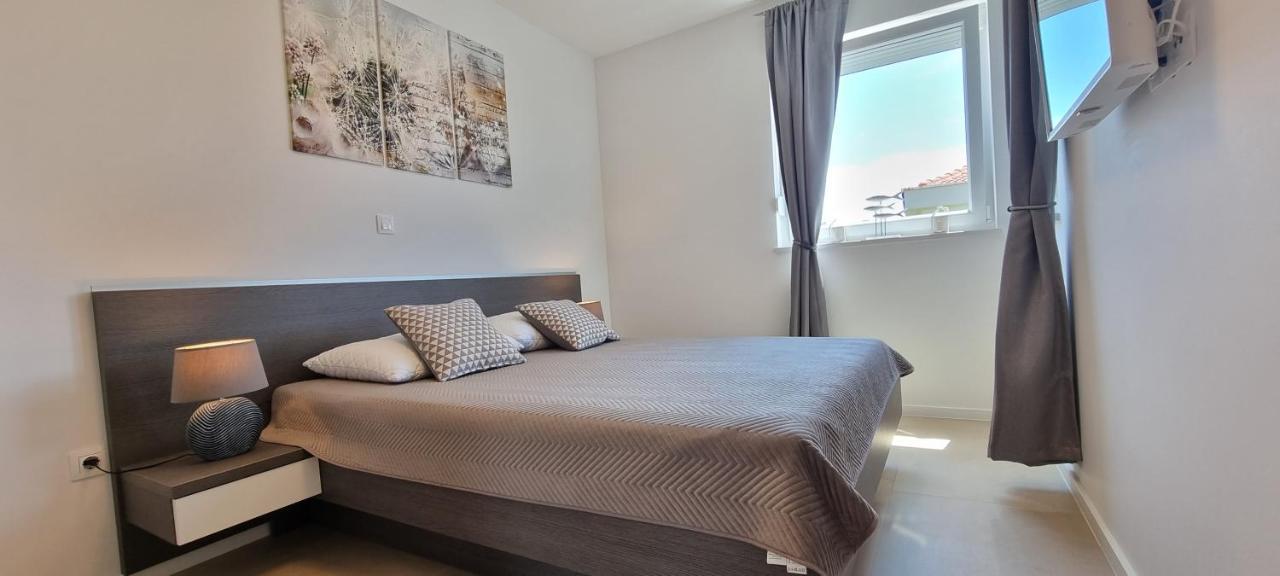 Nova Excellence Apartment Новаля Екстериор снимка