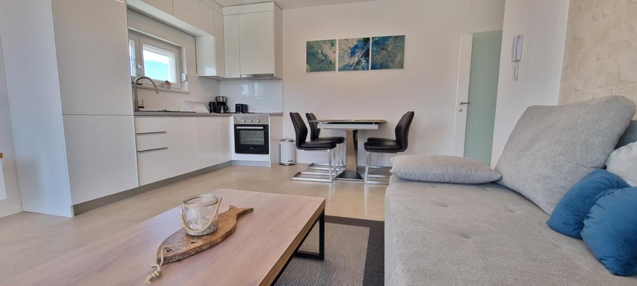 Nova Excellence Apartment Новаля Екстериор снимка