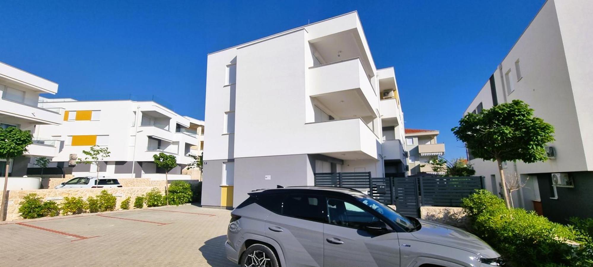 Nova Excellence Apartment Новаля Екстериор снимка